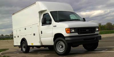 2007 Ford Econoline Commercial Chas Vehicle Photo in LEOMINSTER, MA 01453-2952