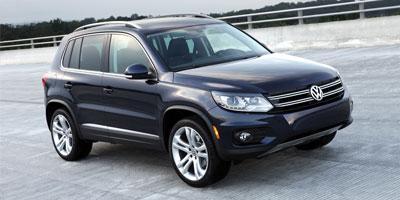 2012 Volkswagen Tiguan Vehicle Photo in Green Bay, WI 54304