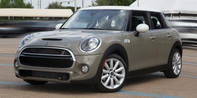 2020 MINI Cooper Hardtop 4 Door Vehicle Photo in O'Fallon, IL 62269