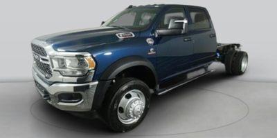5500 Chassis Cab Laramie Diamond Black Crystal Pearlcoat