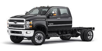 2025 Chevrolet Silverado Chassis Cab Vehicle Photo in ENGLEWOOD, CO 80113-6708