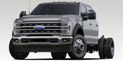 Ford 2025 Super Duty F-450 DRW LARIAT