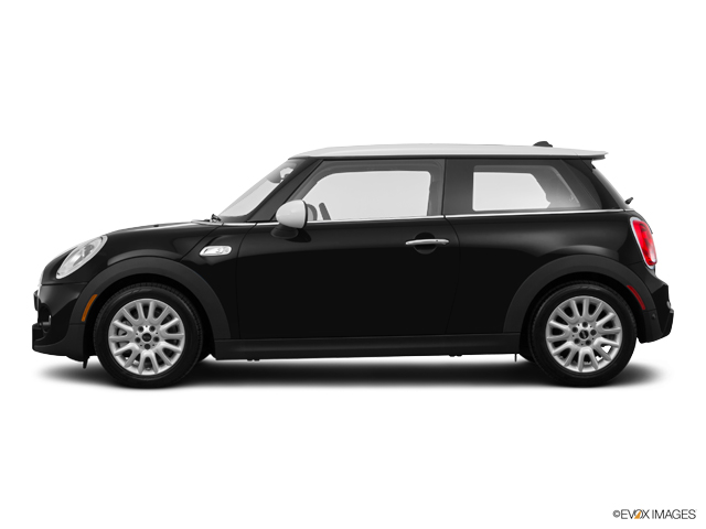 2016 MINI Cooper S Hardtop Vehicle Photo in Statesboro, GA 30458