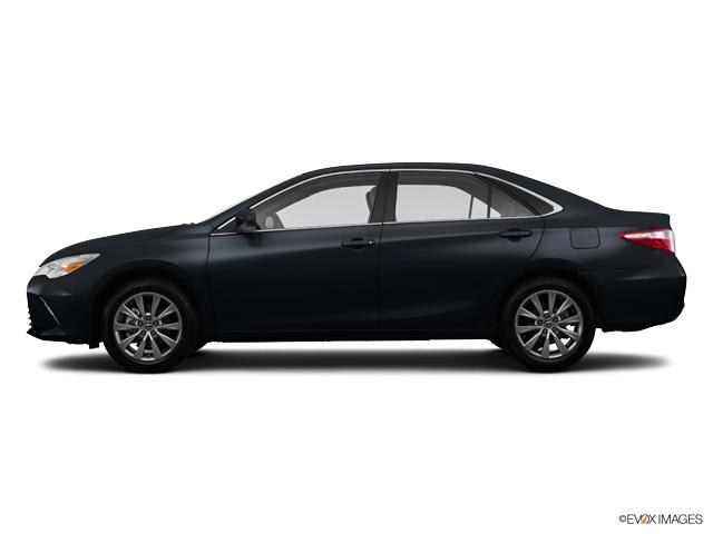 2017 Toyota Camry Vehicle Photo in TOPEKA, KS 66609-0000