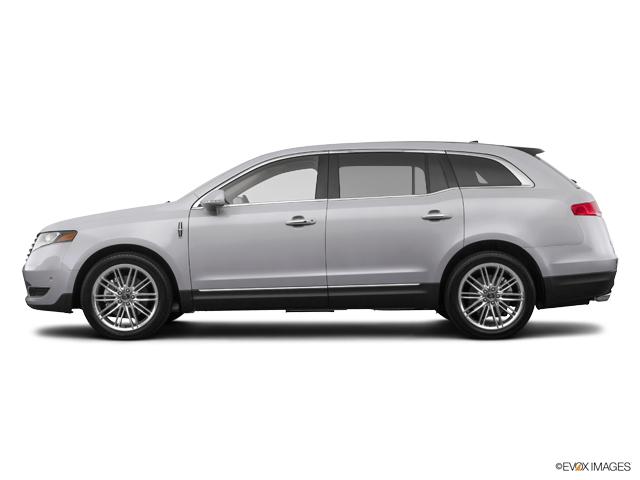 2019 Lincoln MKT Vehicle Photo in TOPEKA, KS 66609-0000