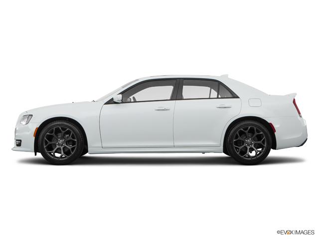 2020 Chrysler 300 Vehicle Photo in Savannah, GA 31419