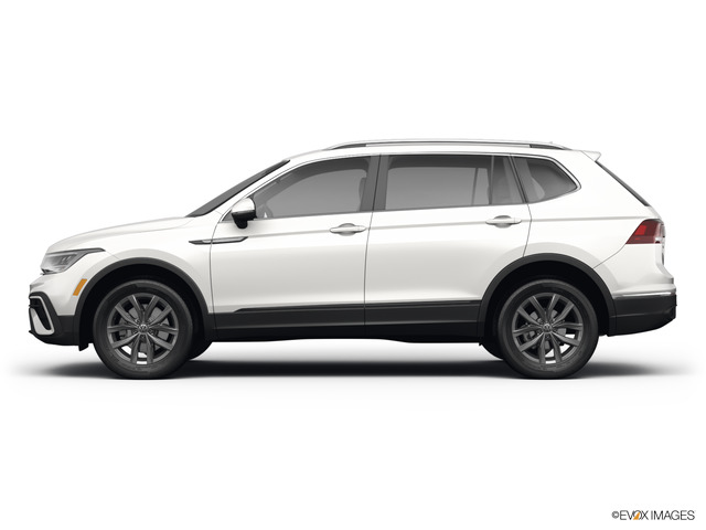 2022 Volkswagen Tiguan Vehicle Photo in Willow Grove, PA 19090