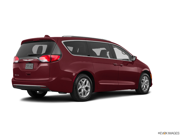 2017 Chrysler Pacifica Vehicle Photo in BEAUFORT, SC 29906-4218