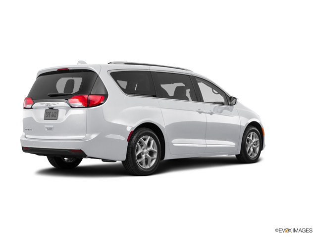 2017 Chrysler Pacifica Vehicle Photo in BEAUFORT, SC 29906-4218