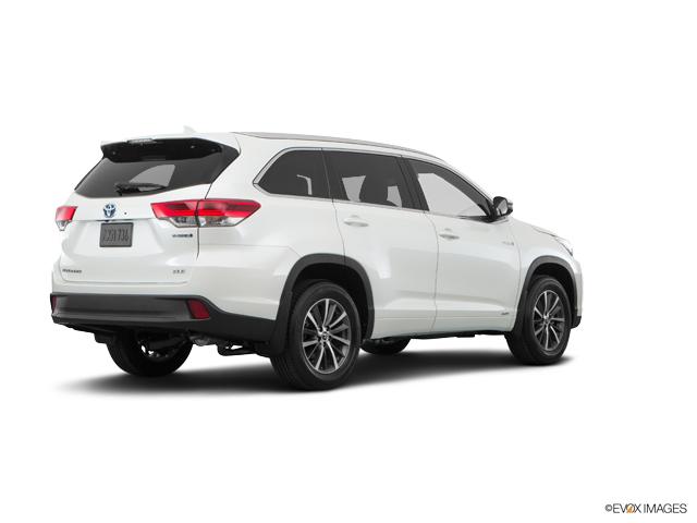 2017 Toyota Highlander Vehicle Photo in Lees Summit, MO 64086