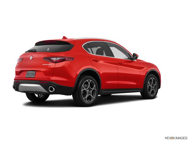 2018 Alfa Romeo Stelvio Vehicle Photo in Willow Grove, PA 19090