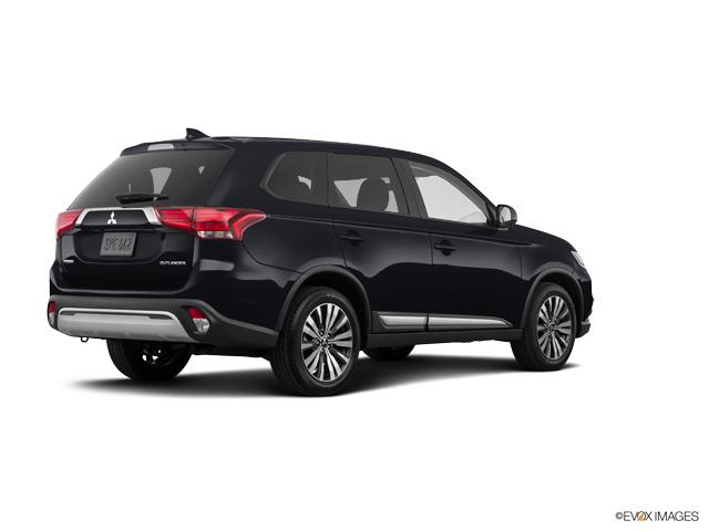 2019 Mitsubishi Outlander Vehicle Photo in TOPEKA, KS 66609-0000