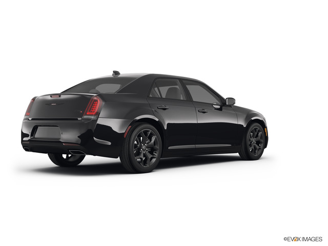 2022 Chrysler 300 Vehicle Photo in Kansas City, MO 64114