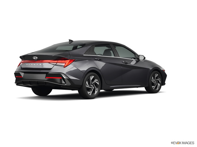 2024 Hyundai ELANTRA Vehicle Photo in Trevose, PA 19053