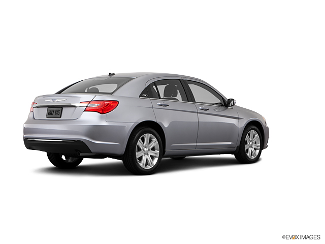 2013 Chrysler 200 Vehicle Photo in BETHLEHEM, PA 18017-9401