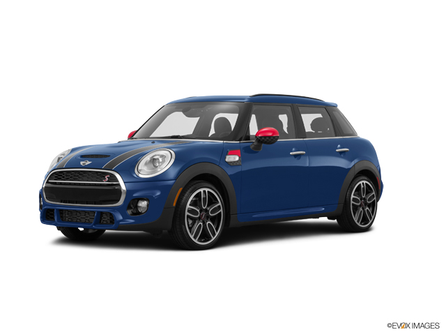 2016 MINI Cooper S Hardtop 4 Door Vehicle Photo in Savannah, GA 31419