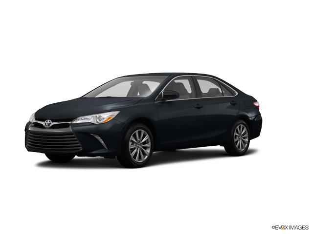 2017 Toyota Camry Vehicle Photo in TOPEKA, KS 66609-0000