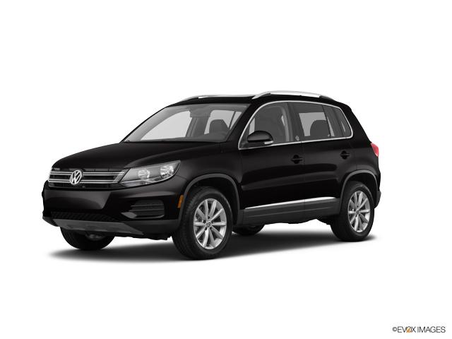 2017 Volkswagen Tiguan Vehicle Photo in KANSAS CITY, MO 64114-4502
