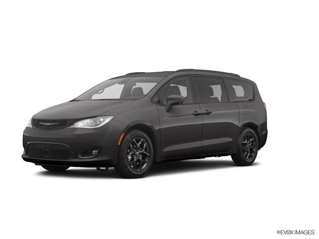 2020 Chrysler Pacifica Vehicle Photo in Kansas City, MO 64114