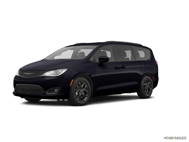 2020 Chrysler Pacifica Vehicle Photo in Kansas City, MO 64114