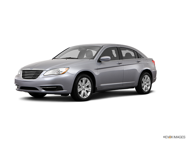 2013 Chrysler 200 Vehicle Photo in BETHLEHEM, PA 18017-9401