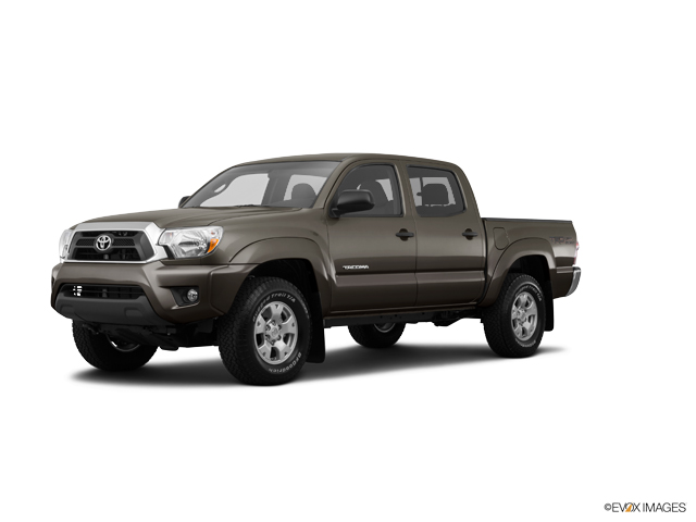 2015 Toyota Tacoma Vehicle Photo in KANSAS CITY, MO 64114-4502