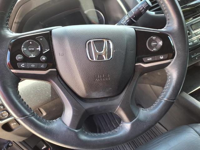 new 2022 Honda Pilot car, priced at $28,625