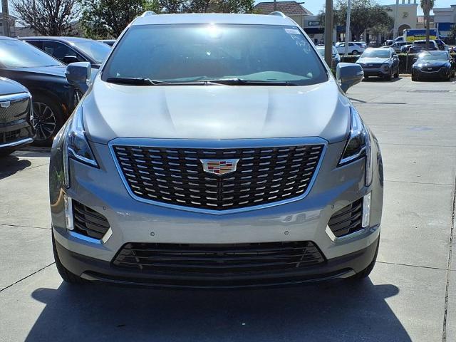 used 2025 Cadillac XT5 car, priced at $43,989