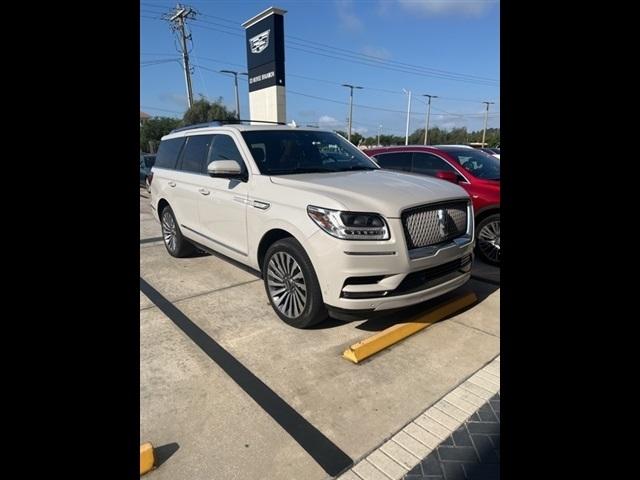 new 2021 Lincoln Navigator car, priced at $37,833