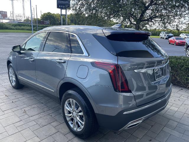 new 2020 Cadillac XT5 car, priced at $35,000