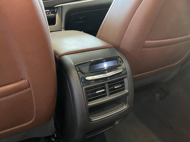 used 2022 Cadillac XT5 car, priced at $35,999