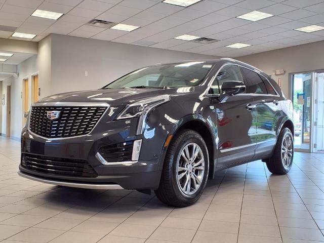used 2023 Cadillac XT5 car, priced at $35,940