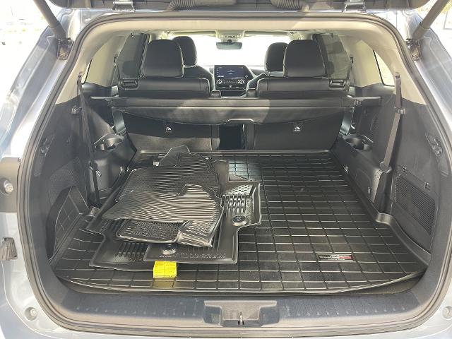 new 2024 Toyota Highlander car, priced at $47,999