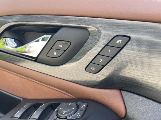 new 2018 Chevrolet Traverse car, priced at $25,000