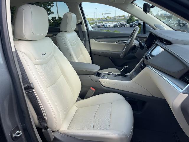 new 2020 Cadillac XT5 car, priced at $35,000