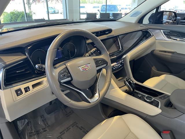 used 2022 Cadillac XT6 car, priced at $40,999