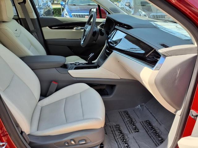 used 2025 Cadillac XT6 car, priced at $59,665