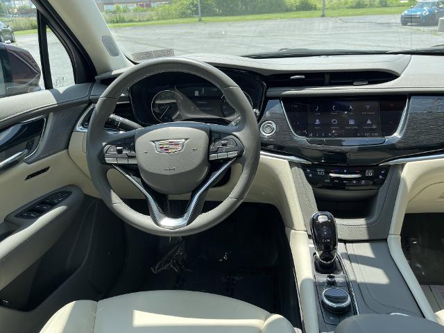 new 2023 Cadillac XT6 car, priced at $44,999