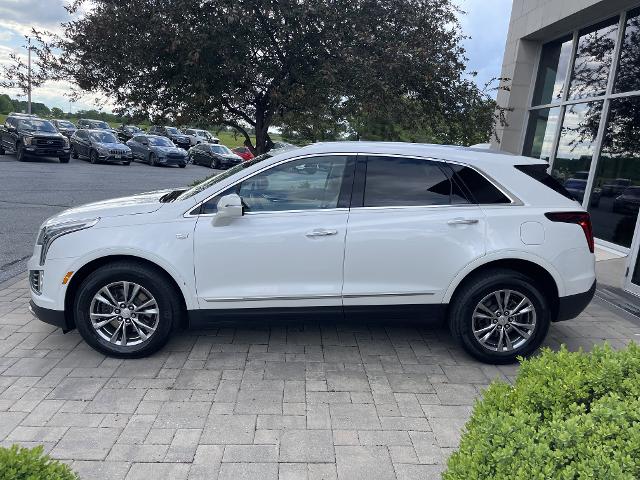 new 2021 Cadillac XT5 car, priced at $38,499