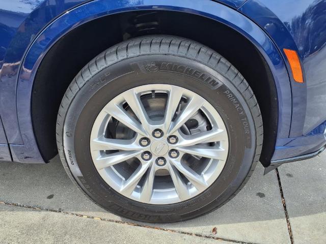 used 2025 Cadillac XT6 car, priced at $48,514