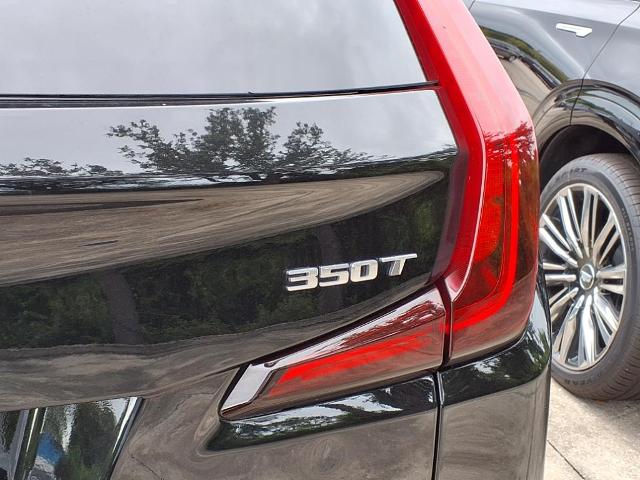 used 2022 Cadillac XT4 car, priced at $26,896