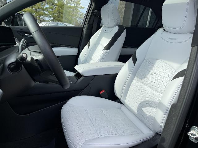 new 2025 Cadillac XT4 car, priced at $47,999