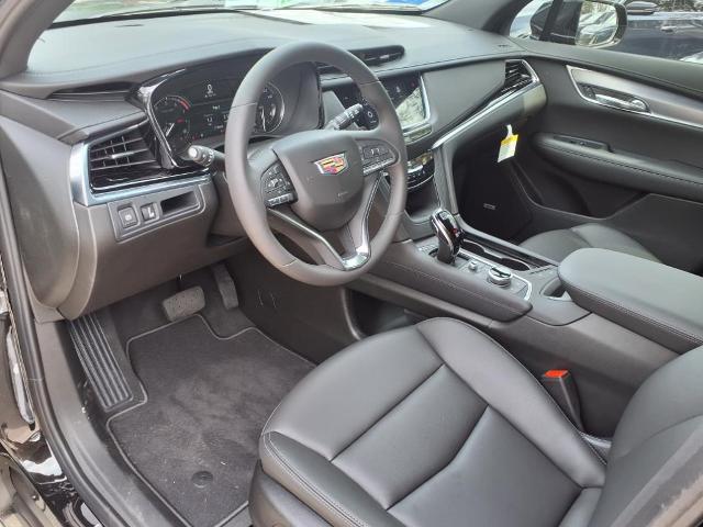used 2025 Cadillac XT6 car, priced at $48,215