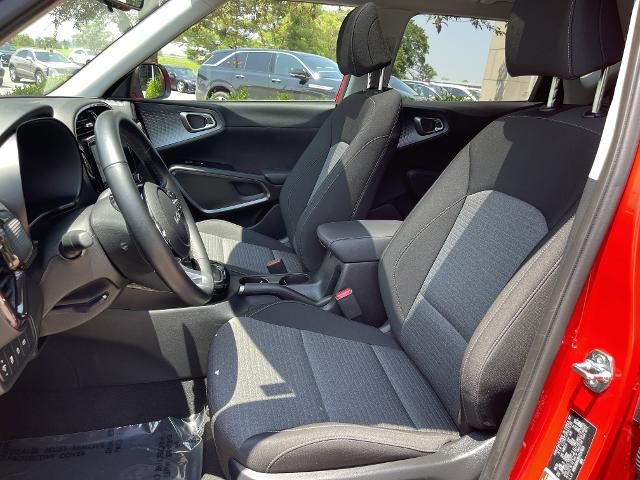 new 2025 Kia Soul car, priced at $25,000