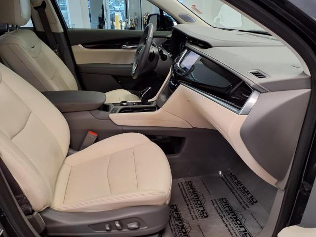 used 2023 Cadillac XT6 car, priced at $38,856