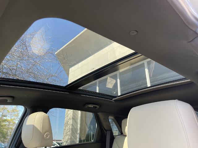 new 2017 Cadillac XT5 car, priced at $21,999