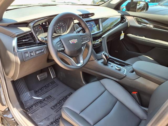 used 2025 Cadillac XT6 car, priced at $68,950