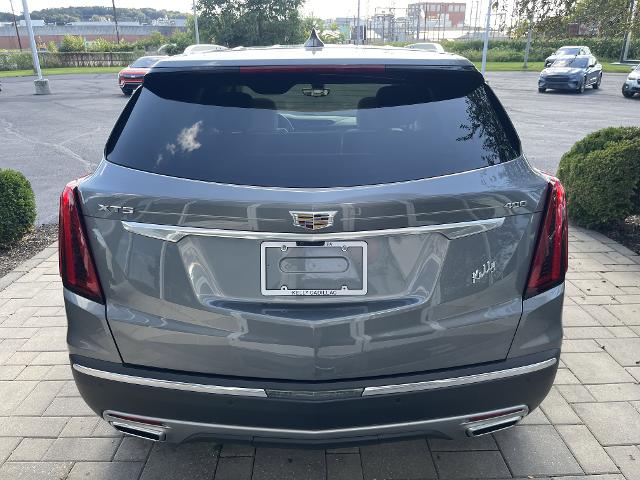 new 2020 Cadillac XT5 car, priced at $35,000