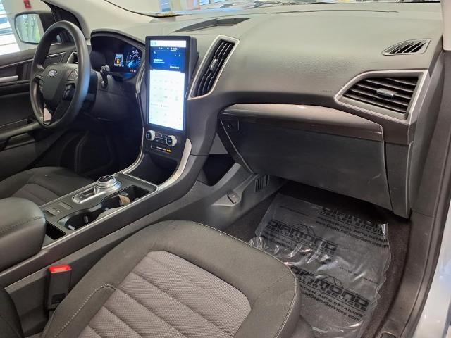 new 2022 Ford Edge car, priced at $18,798