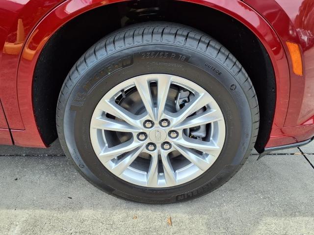 used 2025 Cadillac XT6 car, priced at $49,815
